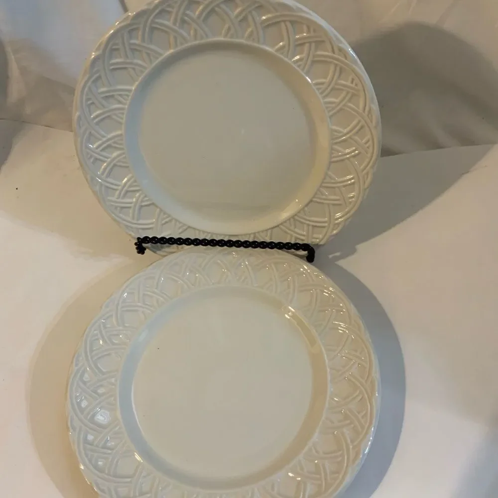 Set PIER 1 BASKET RELIEF Pattern Dinner Salad Plate Bowl Mug